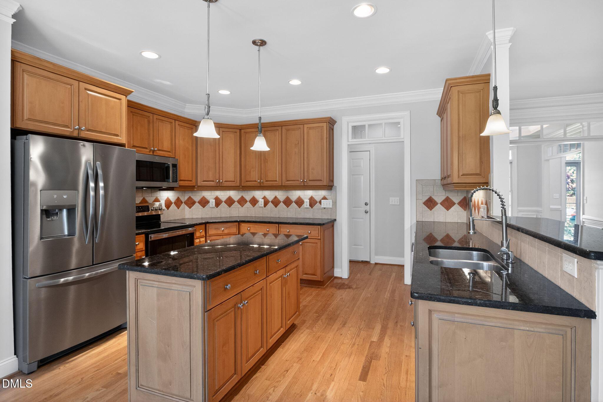 8725 Oregon Inlet Court Raleigh, NC 27603 - Photo 10 of 31