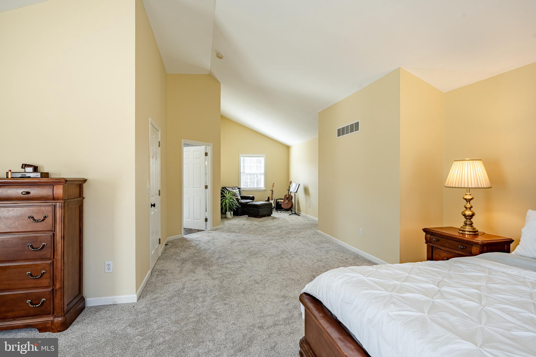 100 Rosepoint Road Glenmoore, PA 19343 - Photo 31 of 55 Vaulted Ceiling