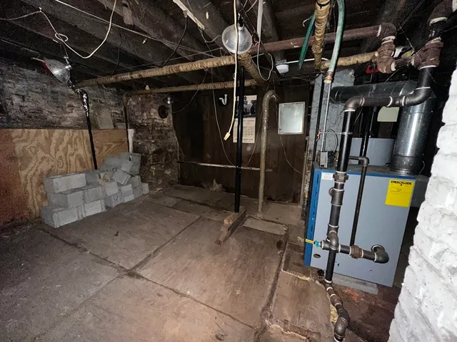 a view of under construction room