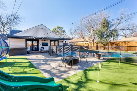 $599,000 | 4216 Lovell Avenue, Fort Worth, TX 76107
