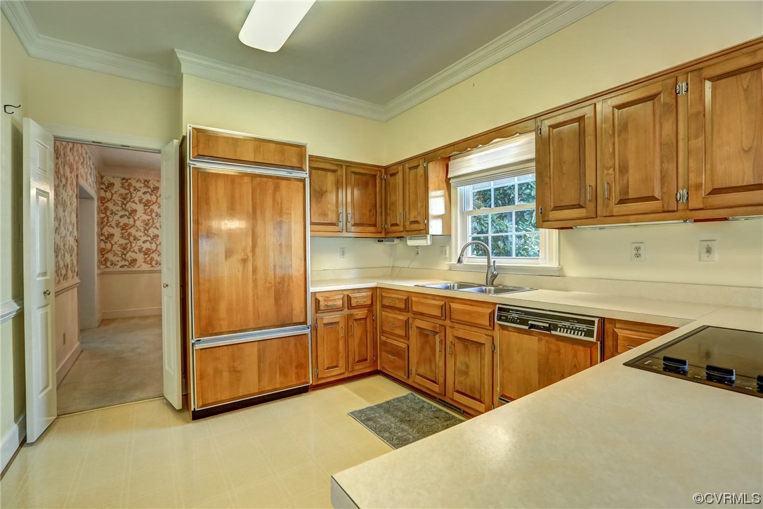 505 St Albans Way Henrico, VA 23229 - Photo 13 of 36 a kitchen with granite countertop a refrigerator and a sink