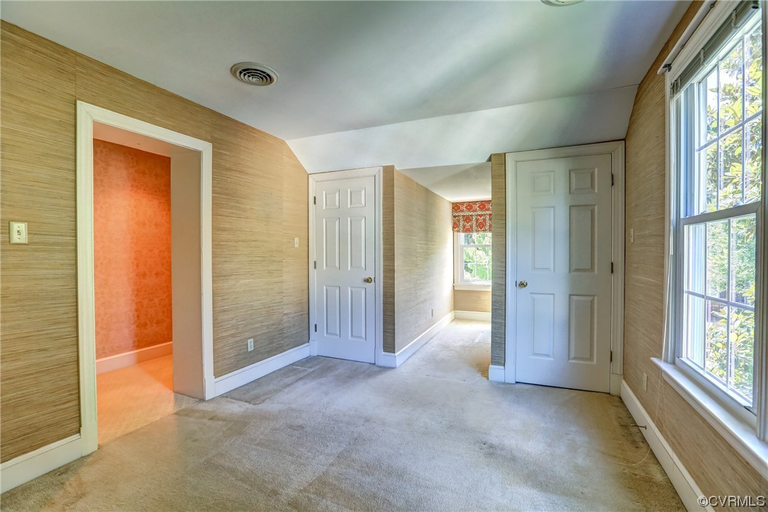 505 St Albans Way Henrico, VA 23229 - Photo 26 of 36 an empty room with windows and bathroom view