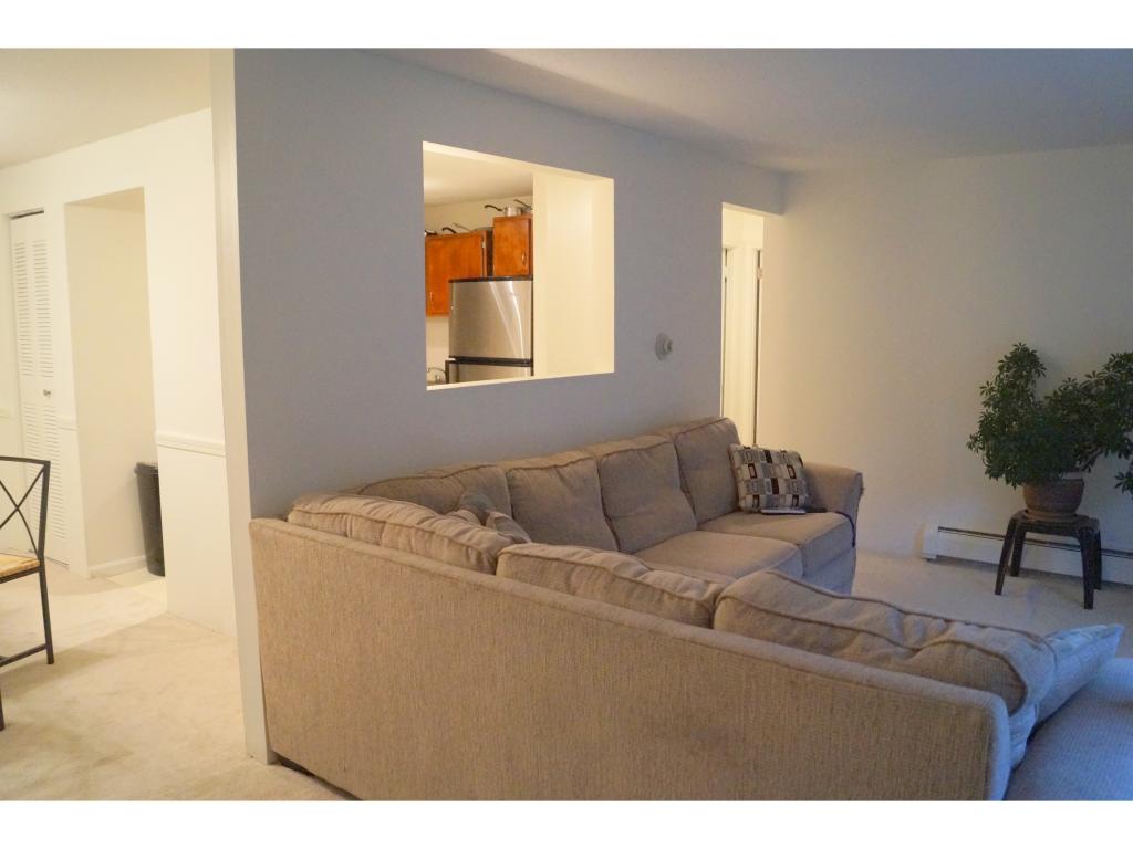 133 English Village Road, Unit 204 Manchester, NH 03102 - Photo 14 of 21