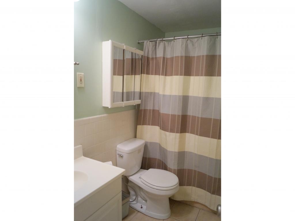 133 English Village Road, Unit 204 Manchester, NH 03102 - Photo 17 of 21