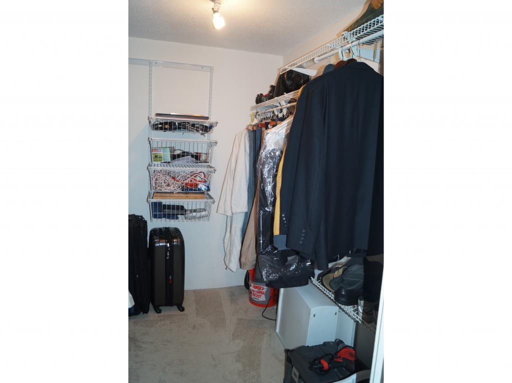 133 English Village Road, Unit 204 Manchester, NH 03102 - Photo 20 of 21