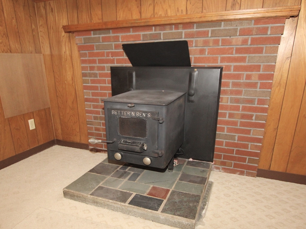 150 Putnam Road Holden, MA 01520 - Photo 15 of 28 Gallery Image 15
