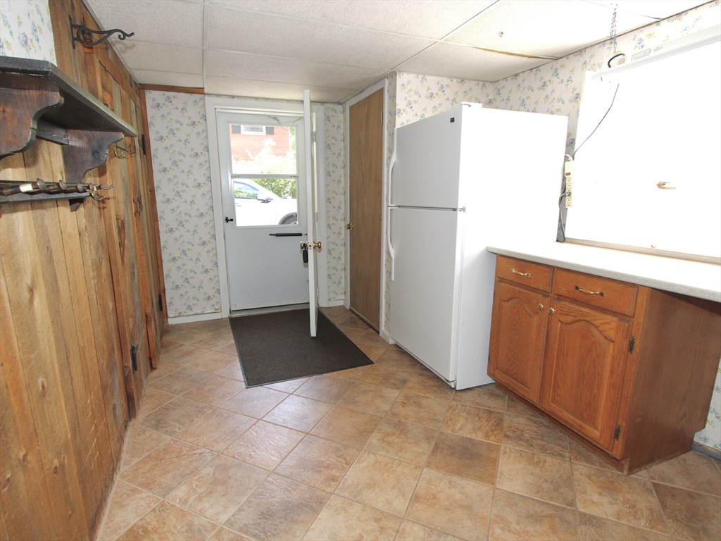 150 Putnam Road Holden, MA 01520 - Photo 17 of 28 Gallery Image 17