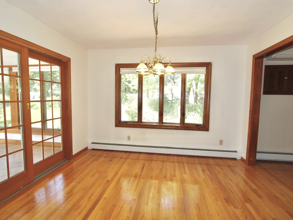 150 Putnam Road Holden, MA 01520 - Photo 5 of 28 Gallery Image 5