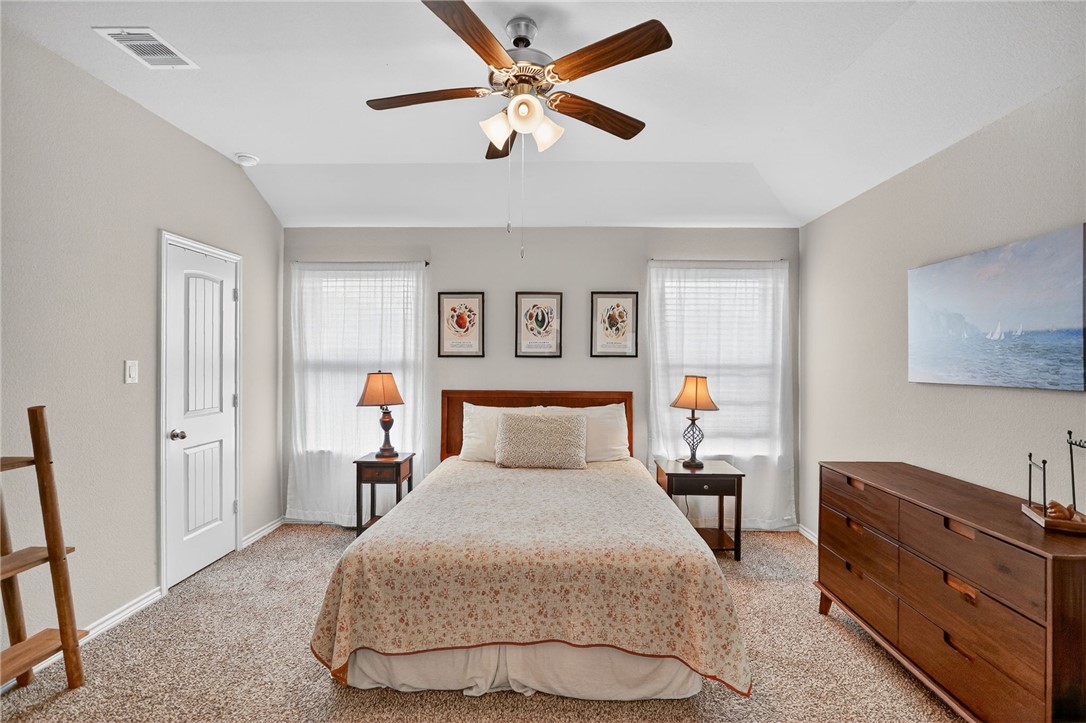 2038 Chief Street Bryan, TX 77807 - Photo 13 of 36