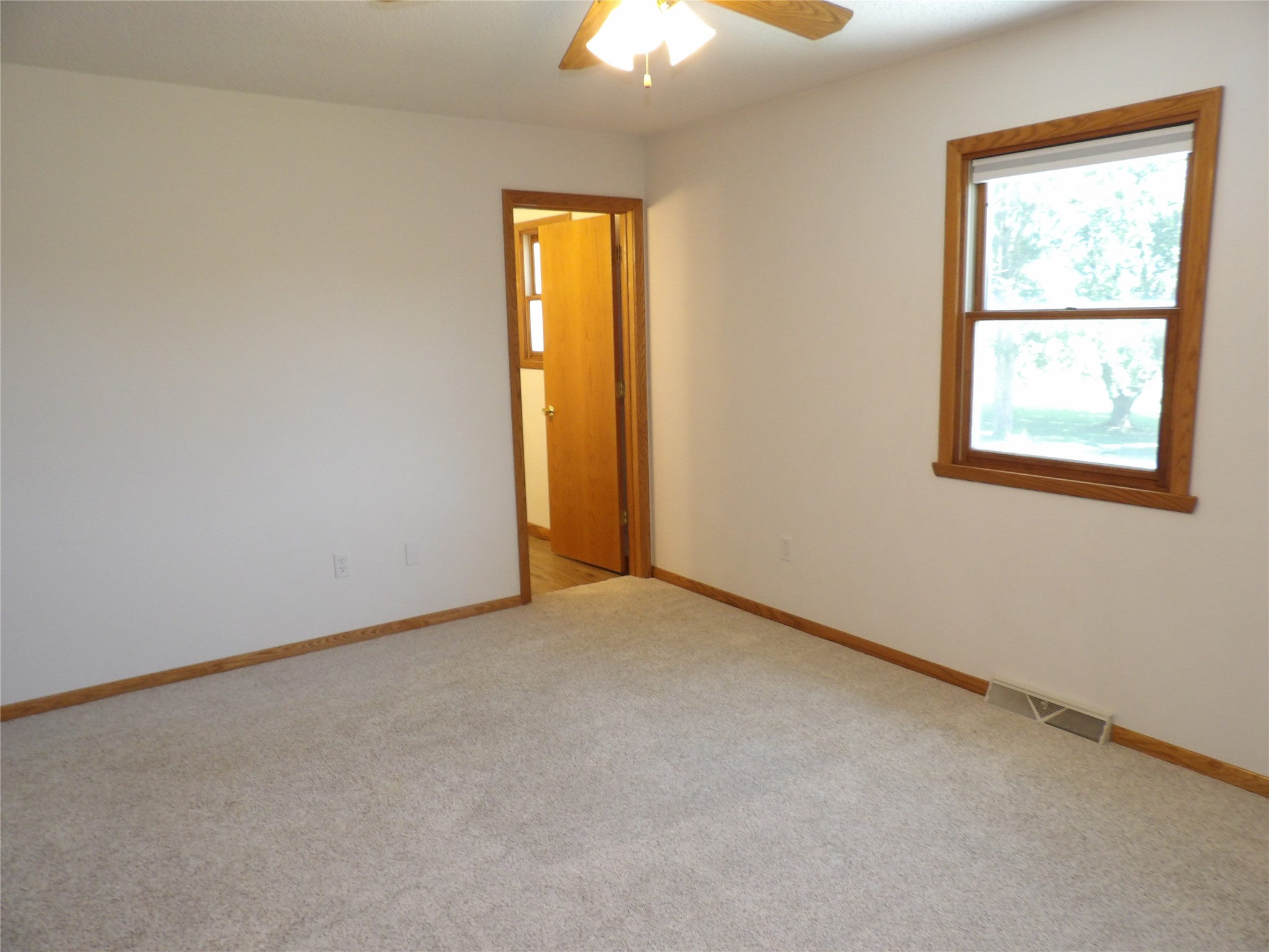 5213 La Rae Drive Erie, PA 16506 - Photo 23 of 46 Primary Bedroom