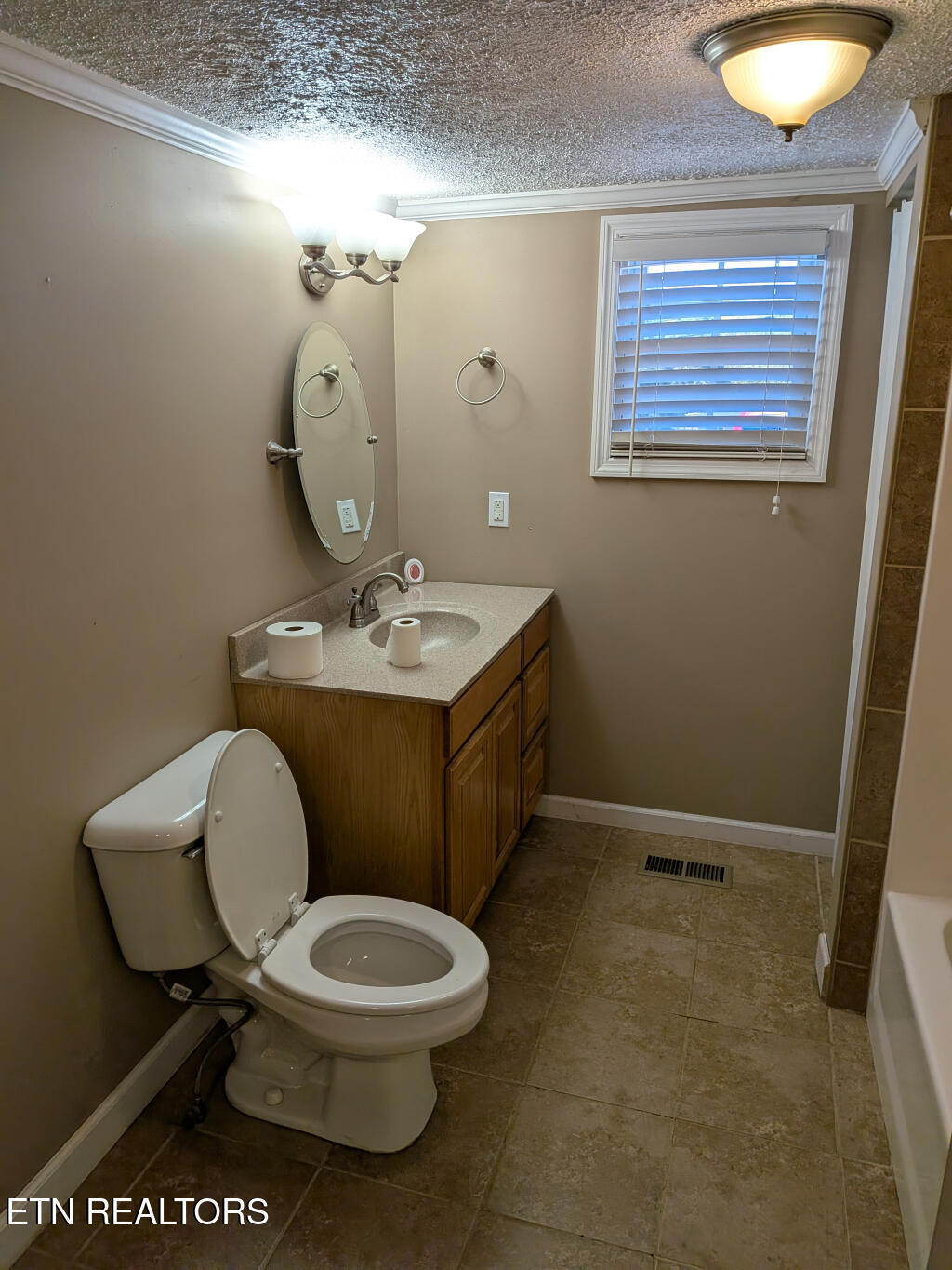 6102 Stormer Road Knoxville, TN 37918 - Photo 6 of 13 6102-Stormer-Road-06