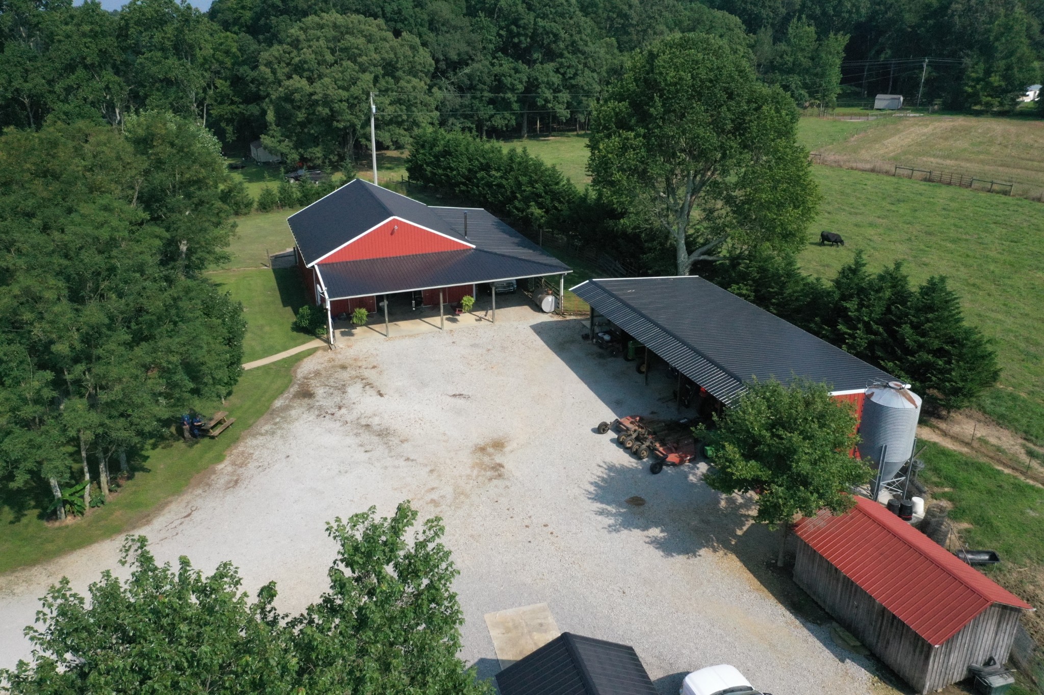 2851 Fall River Road Goodspring, TN 38460 - Photo 5 of 50 Gallery Image 5