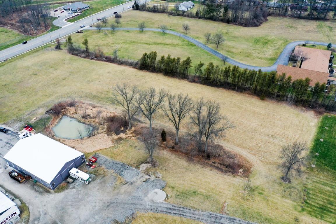 Maplecrest Road Fort Wayne, IN 46835 - Photo 3 of 7