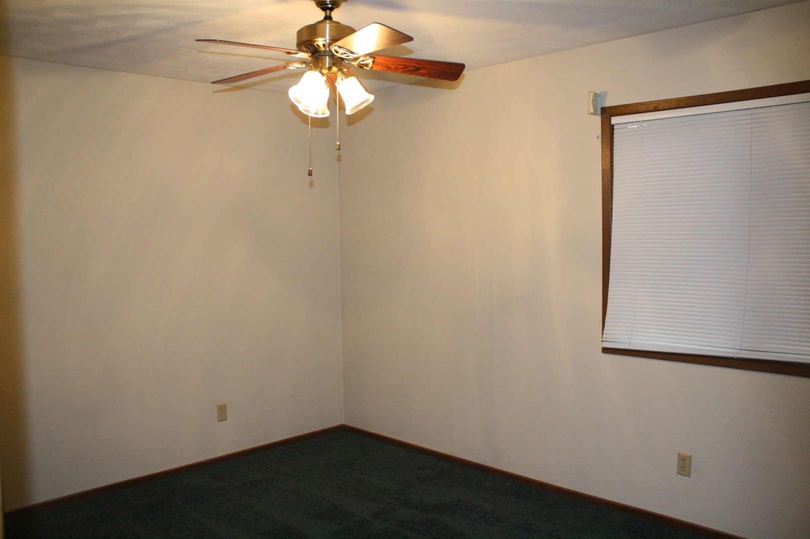 3626 38th Street, Unit 2 Rock Island, IL 61201 - Photo 11 of 14