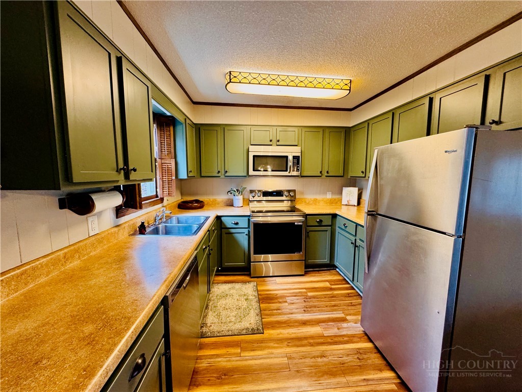 125 Lower Grouse Ridge Road Beech Mountain, NC 28604 - Photo 15 of 47