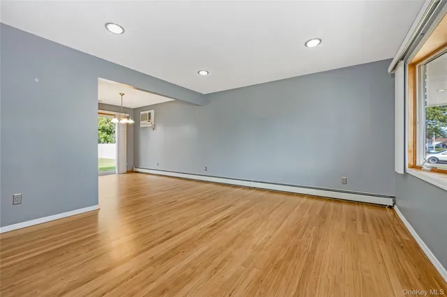 $799,000 | 15 Whalen Street, North Babylon, NY 11703