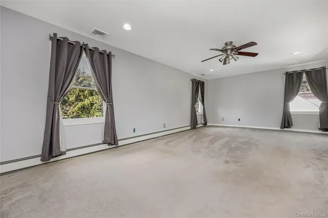 $799,000 | 15 Whalen Street, North Babylon, NY 11703