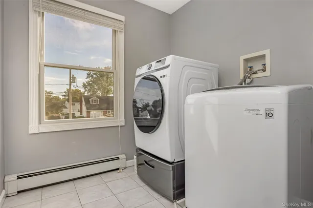 $799,000 | 15 Whalen Street, North Babylon, NY 11703