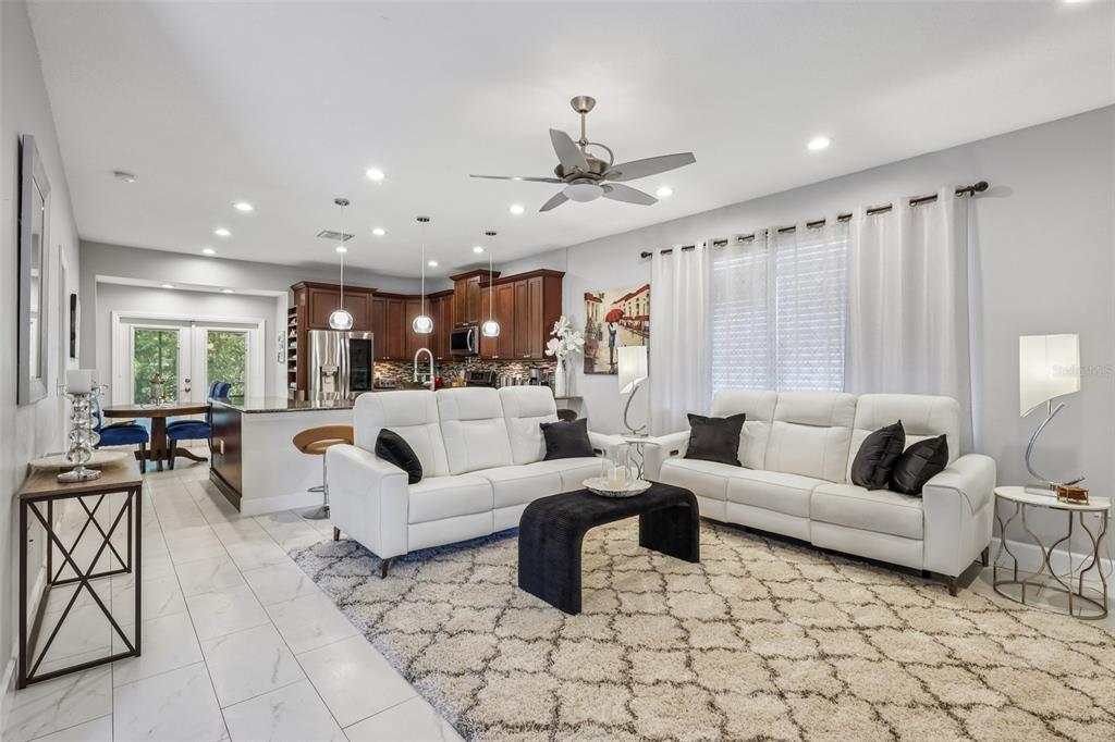 1628 Crossvine Court Trinity, FL 34655 - Photo 8 of 58