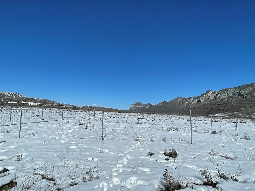 179 Tonasket Airport Road Tonasket, WA 98855 - Photo 23 of 31 a view of sky view