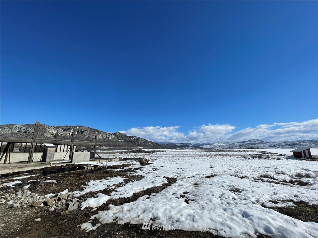 179 Tonasket Airport Road Tonasket, WA 98855 - Photo 28 of 31 a view of a city