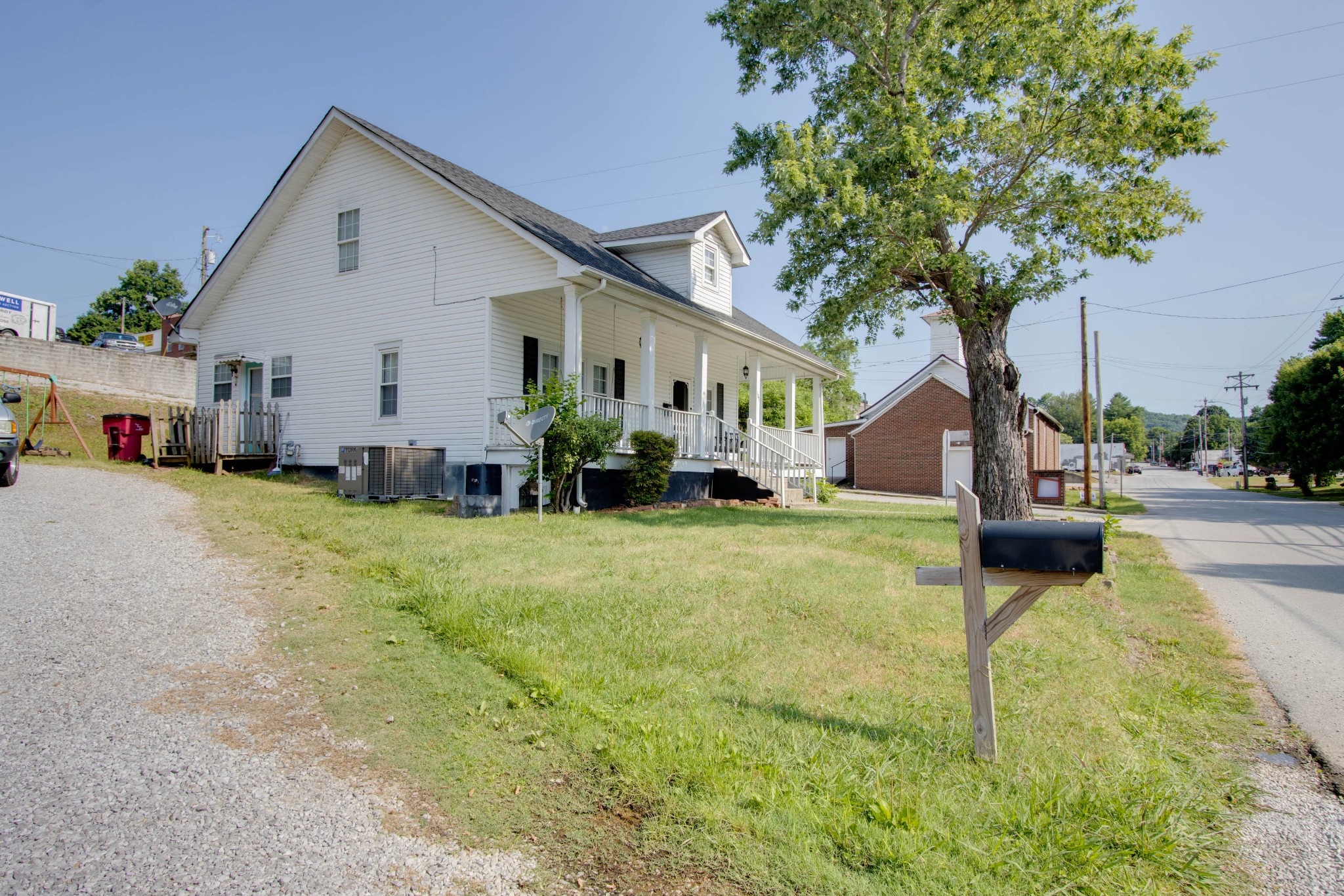 143 Spring Street Carthage, TN 37030 - Photo 3 of 31 Gallery Image 3