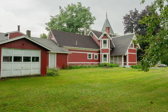 $285,000 | 22 Woodbridge Corner Road, Sherman, ME 04776