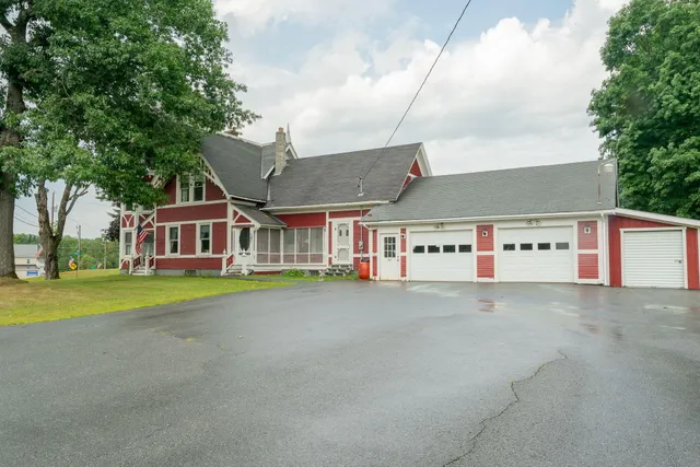 $285,000 | 22 Woodbridge Corner Road, Sherman, ME 04776
