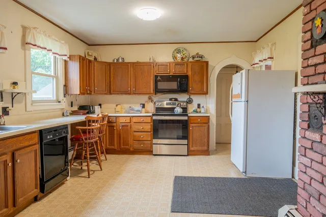 $285,000 | 22 Woodbridge Corner Road, Sherman, ME 04776