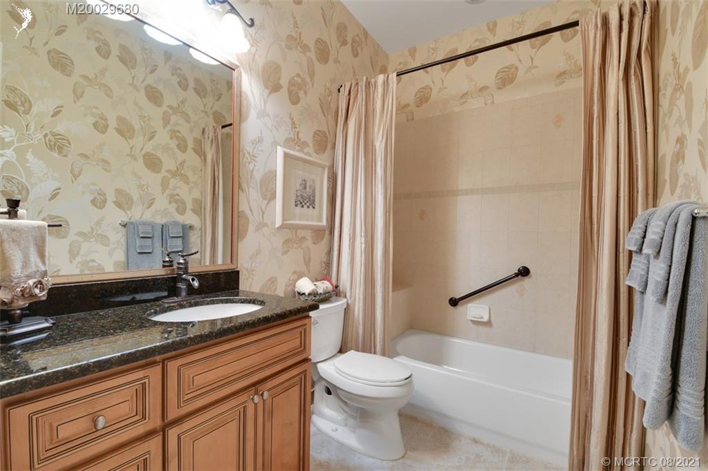 4921 Southeast Inlet Isle Way Stuart, FL 34997 - Photo 29 of 42 Gallery Image 29