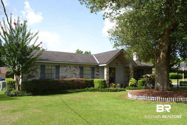 8900 Lea Court Mobile, AL 36695 - Photo 1 of 22