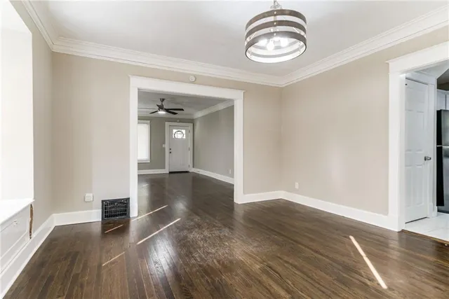 $190,000 | 2837 Parkwood Boulevard, Kansas City, KS 66104