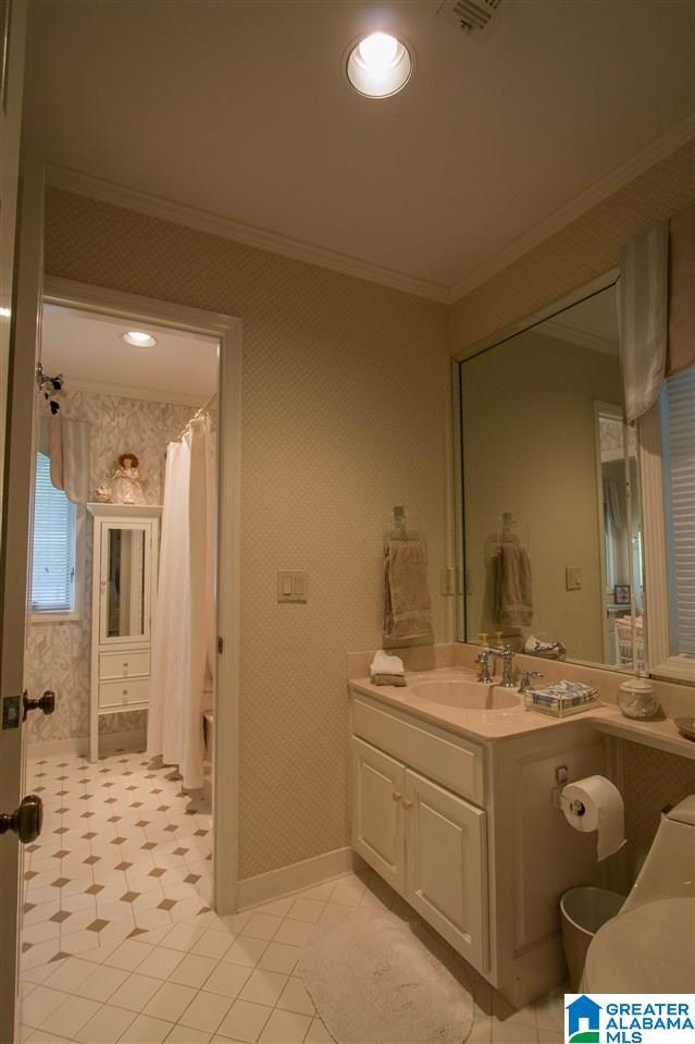 3986 Spring Valley Road Birmingham, AL 35223 - Photo 27 of 46