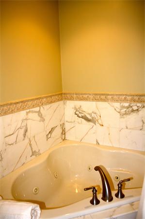 127 Forest Street Hamilton, MA 01982 - Photo 13 of 23 Gallery Image 13