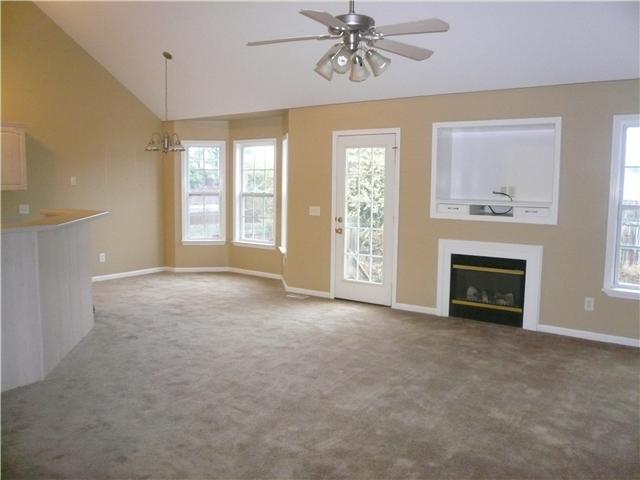 865 Compton Road Murfreesboro, TN 37130 - Photo 4 of 13 Gallery Image 4