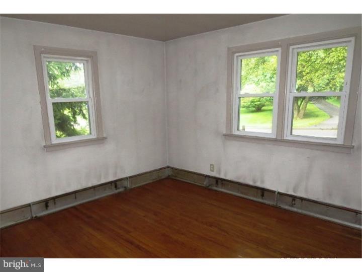 5938 Highway 412 Riegelsville, PA 18077 - Photo 12 of 25 Gallery Image 12