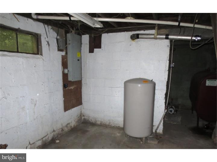 5938 Highway 412 Riegelsville, PA 18077 - Photo 19 of 25 Gallery Image 19