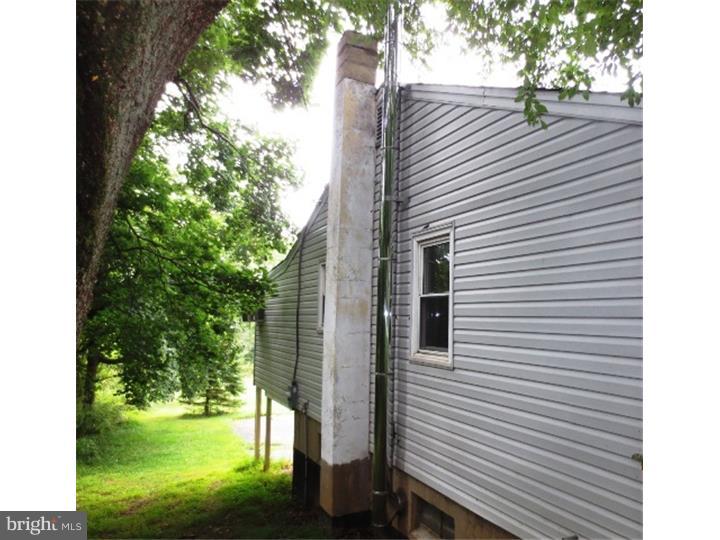 5938 Highway 412 Riegelsville, PA 18077 - Photo 21 of 25 Gallery Image 21