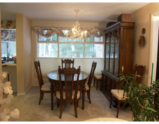 9 Brookvale Road Framingham, MA 01701 - Photo 3 of 7 Gallery Image 3
