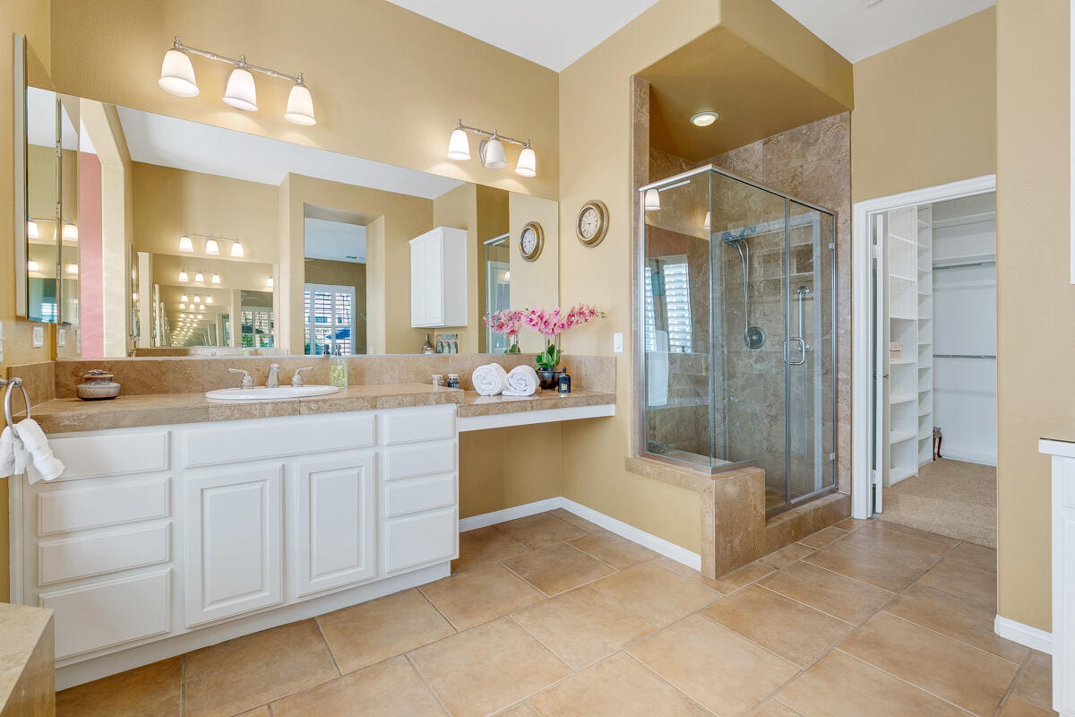 49130 Escalante Street Indio, CA 92201 - Photo 31 of 99 30 MASTER BATH MLS