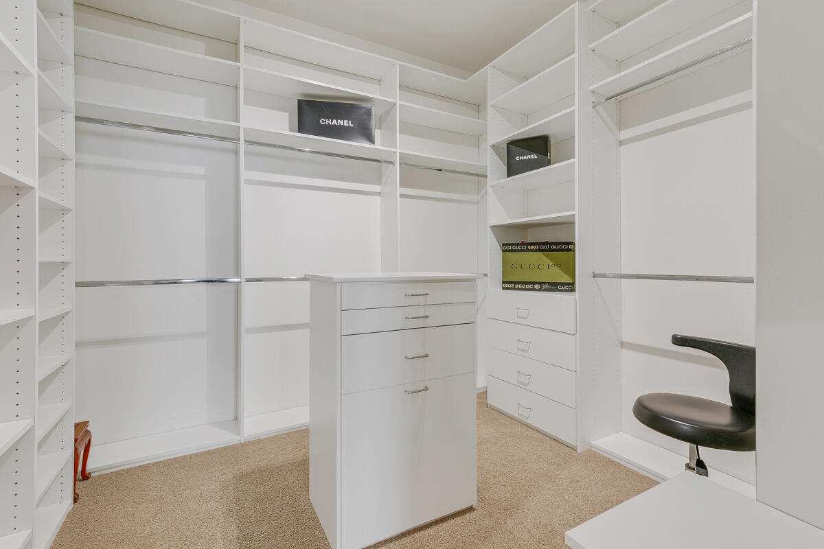 49130 Escalante Street Indio, CA 92201 - Photo 33 of 99 32 MASTER CLOSET MLS