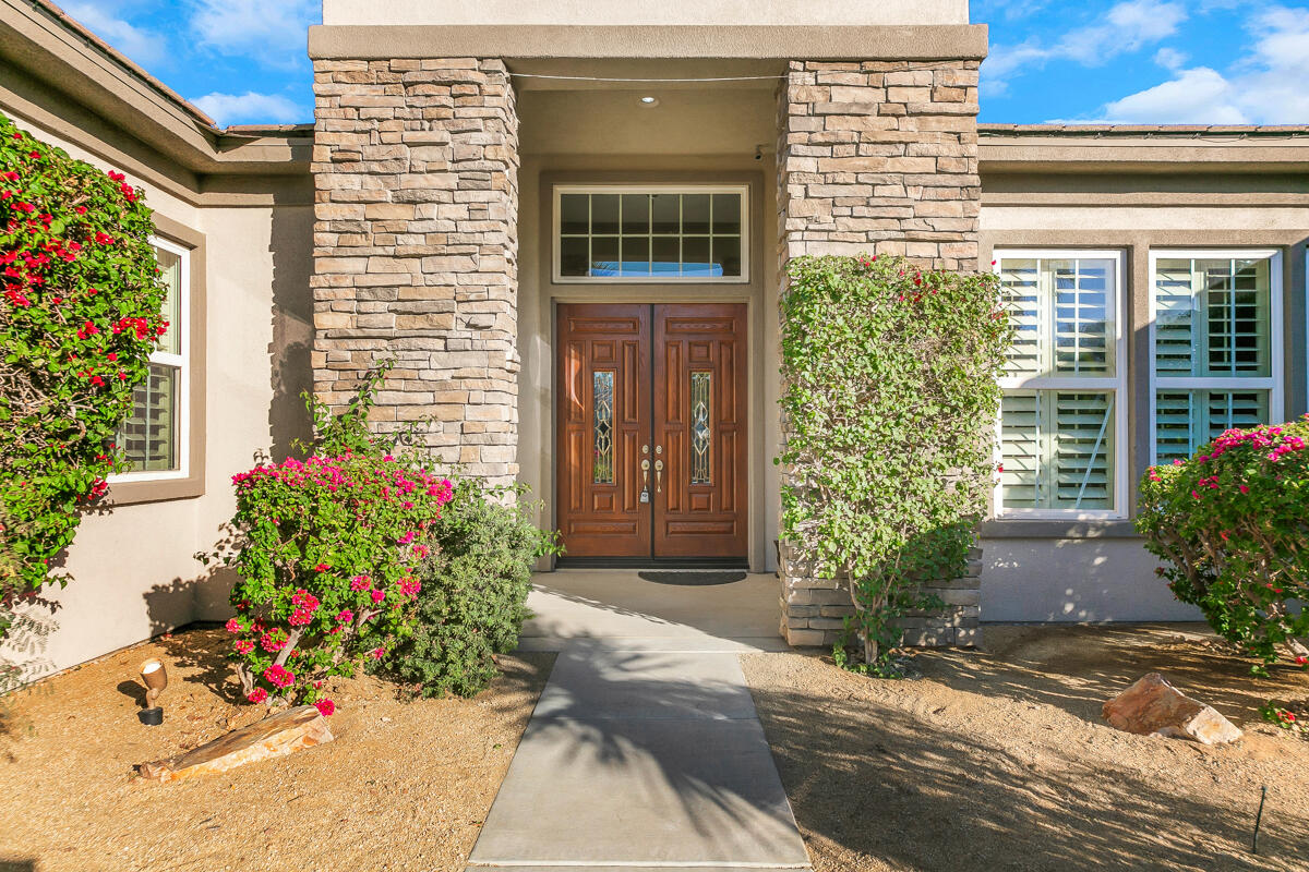 49130 Escalante Street Indio, CA 92201 - Photo 7 of 99 04 ENTRY MLS