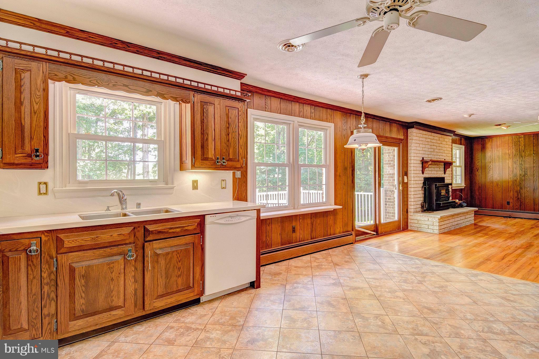 5440 Huntingtown Road Huntingtown, MD 20639 - Photo 13 of 30 Kitchen