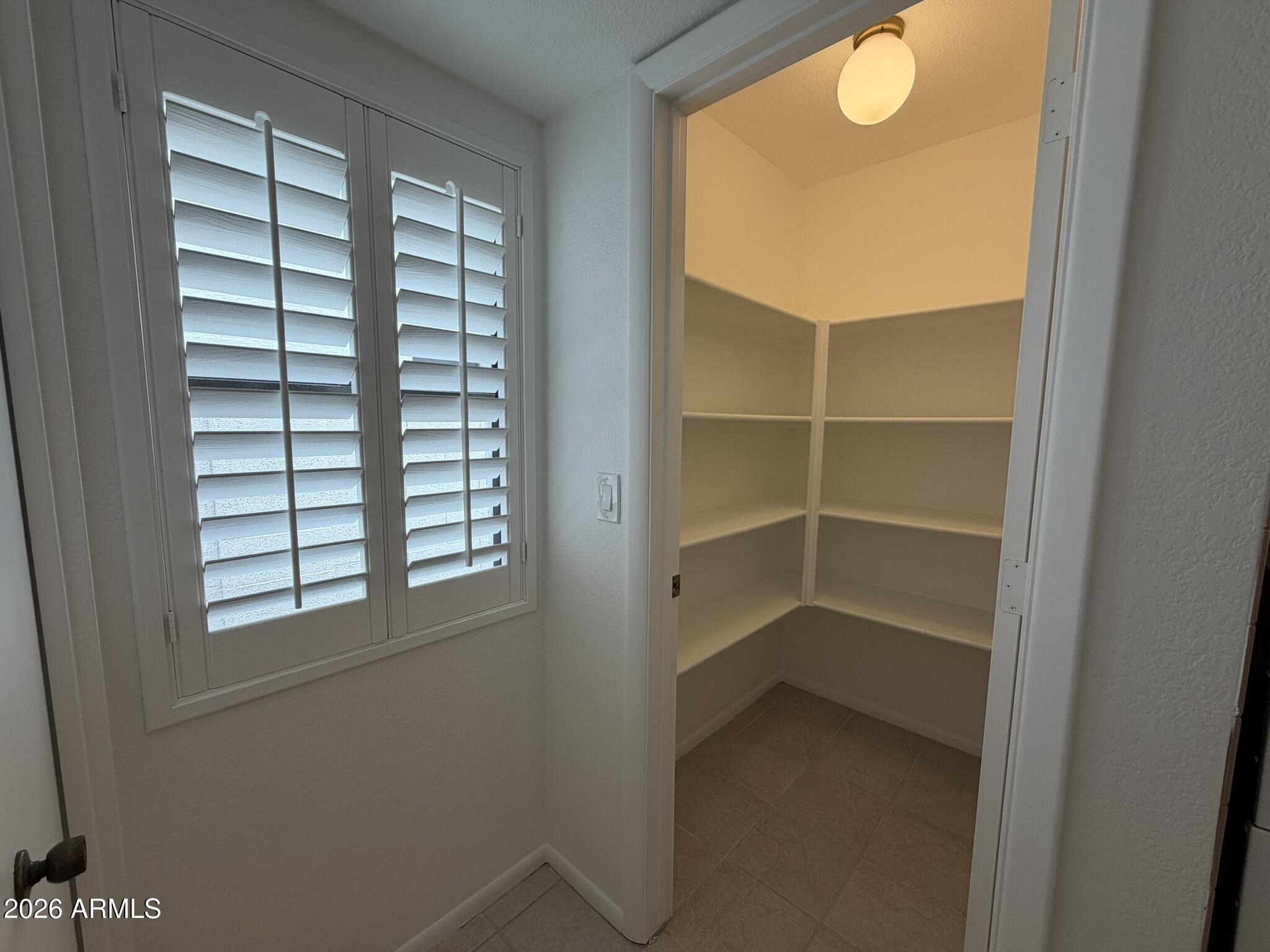 3310 East Clark Road Phoenix, AZ 85050 - Photo 9 of 29 IMG_7612