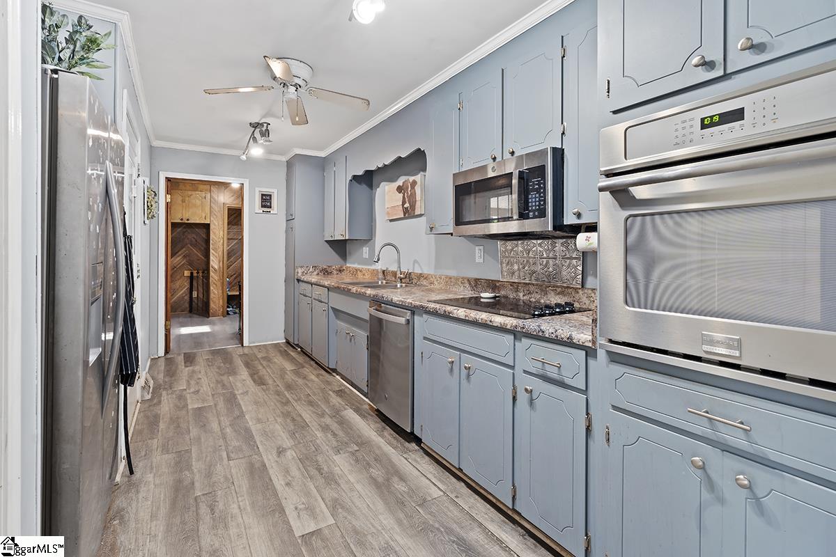 18 Brissy Rock Road Ware Shoals, SC 29692 - Photo 3 of 19 Gallery Image 3