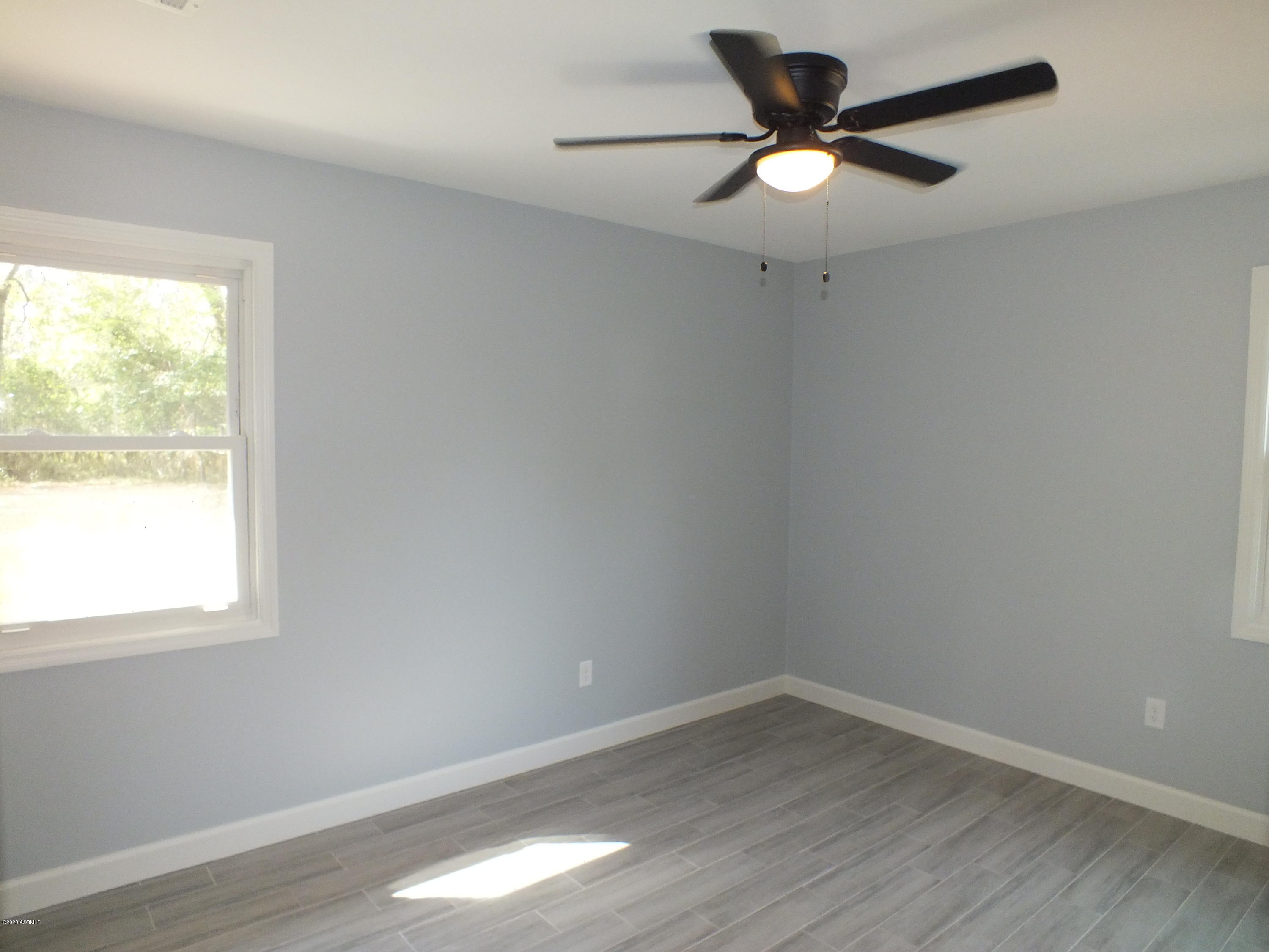 1506 Battery Creek Road Beaufort, SC 29902 - Photo 14 of 36 DSCF3262