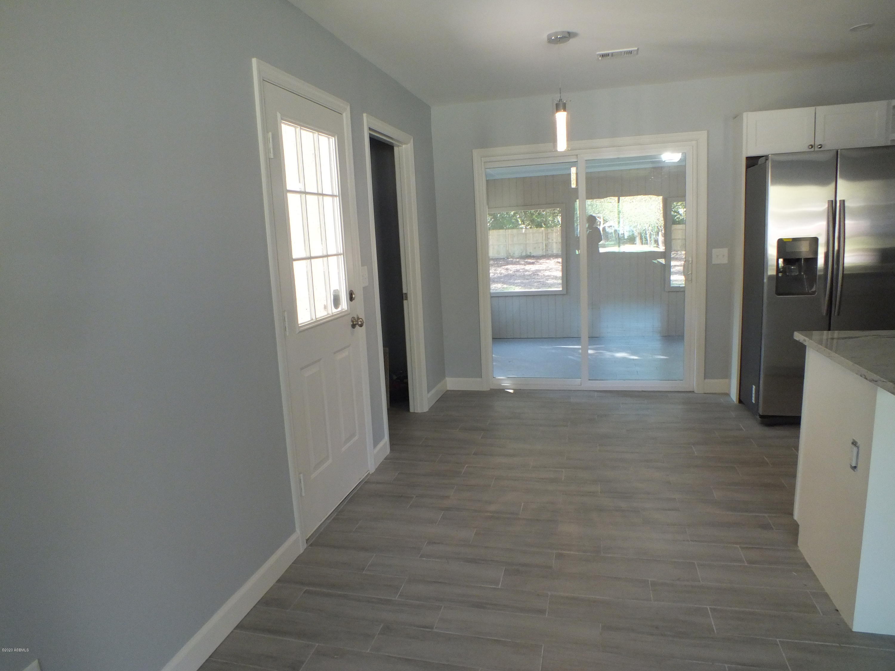 1506 Battery Creek Road Beaufort, SC 29902 - Photo 23 of 36 DSCF3305