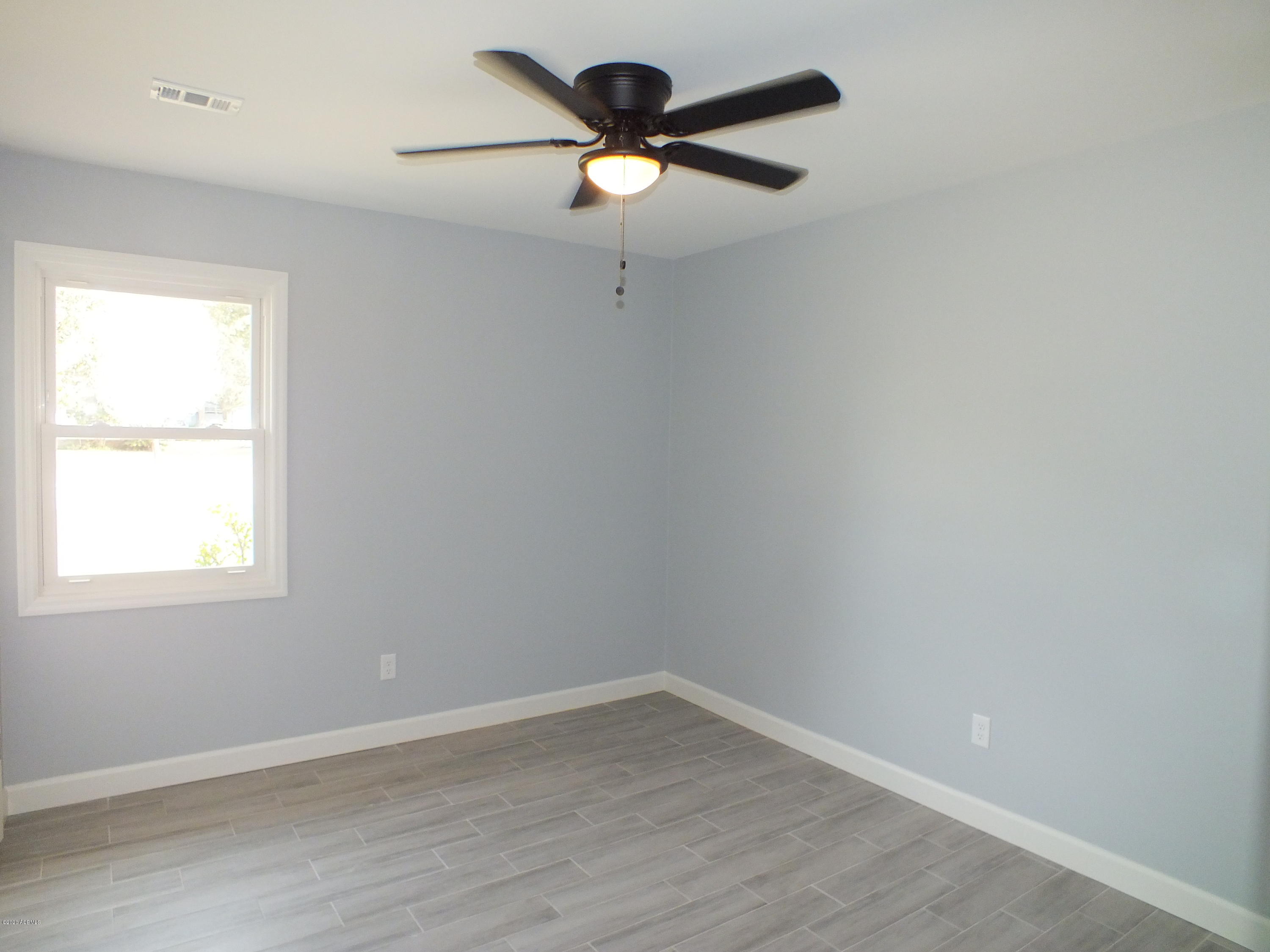 1506 Battery Creek Road Beaufort, SC 29902 - Photo 9 of 36 DSCF3258