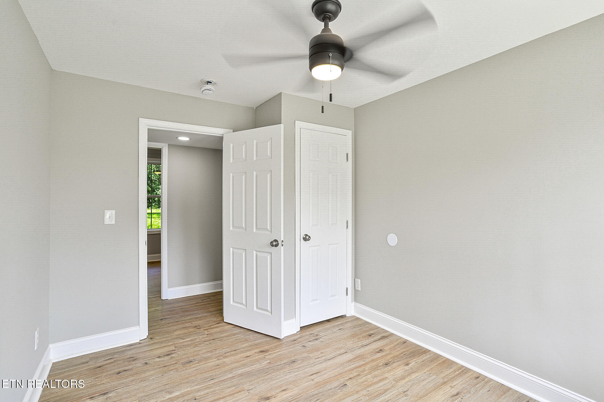 178 Robertsville Road Oak Ridge, TN 37830 - Photo 18 of 37 178 Robertsville Rd-109