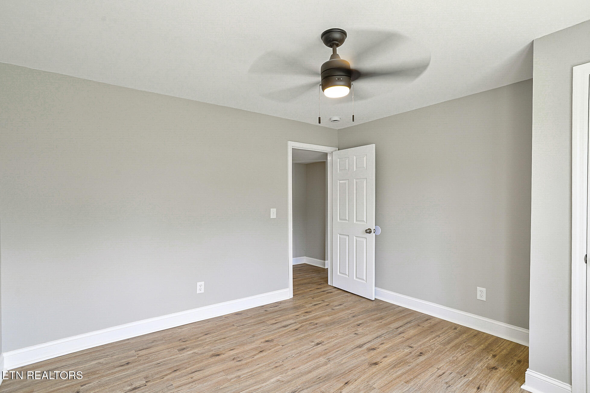 178 Robertsville Road Oak Ridge, TN 37830 - Photo 30 of 37 178 Robertsville Rd-169